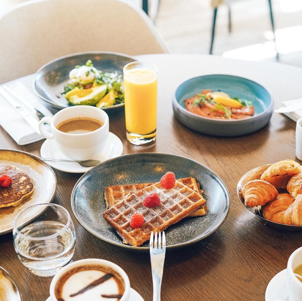 Hotel Five Seas - Frühstück