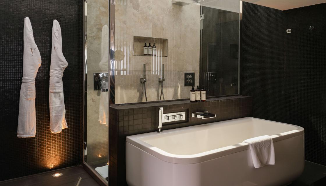 Hotel Five Seas - Top of Five Secret Suite